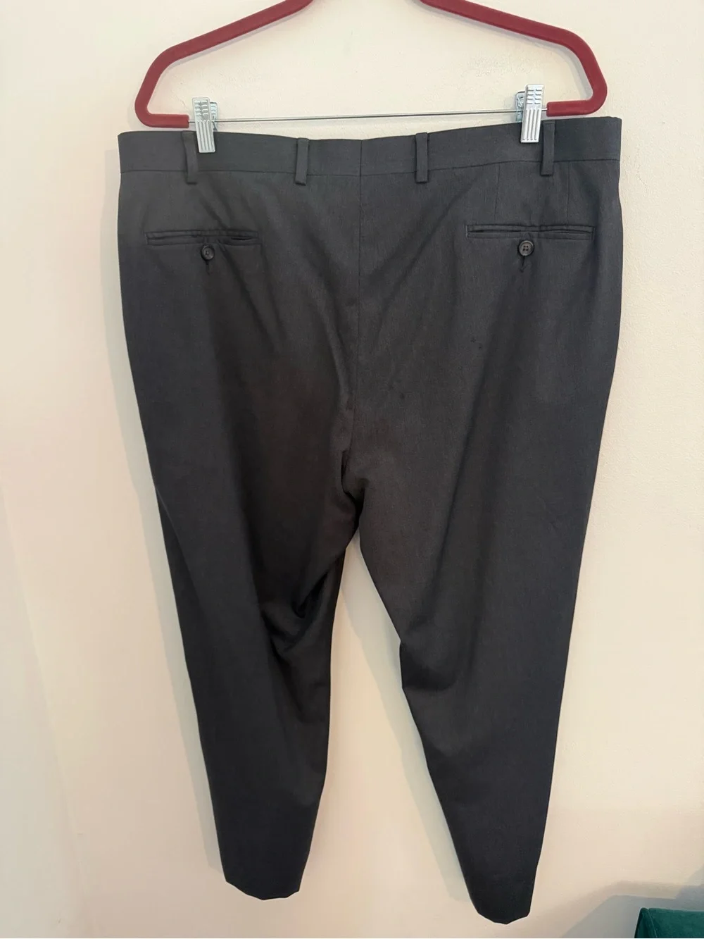 Lauren Ralph Lauren Men’s 44R 100% Wool Charcoal Gray 2 Piece Suit